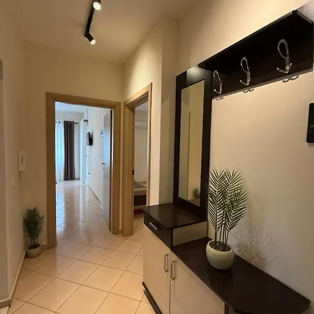 Rusi Apartament Durres Exterior photo